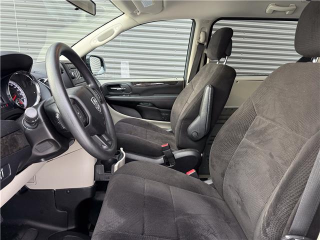 2013 Dodge Grand Caravan SE/SXT (Stk: UM042) in London - Image 9 of 27
