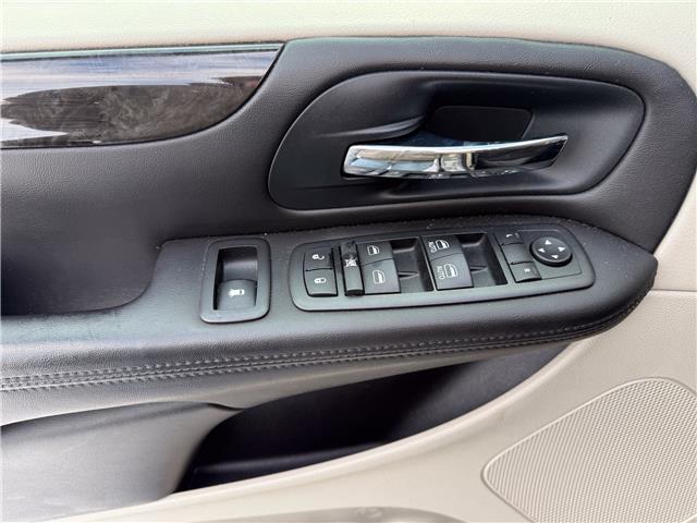 2013 Dodge Grand Caravan SE/SXT (Stk: UM042) in London - Image 21 of 27