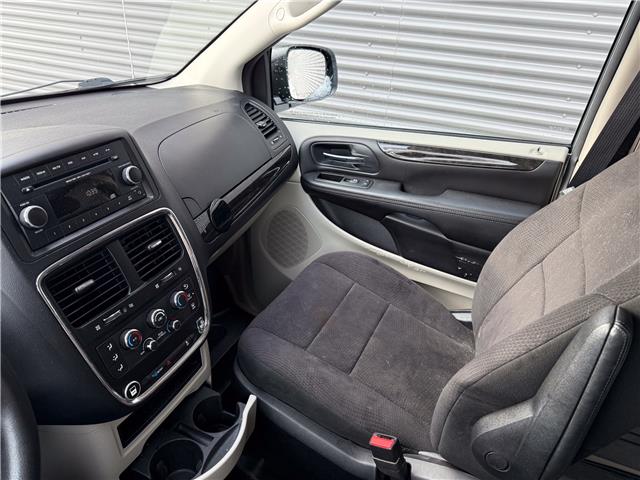 2013 Dodge Grand Caravan SE/SXT (Stk: UM042) in London - Image 20 of 27