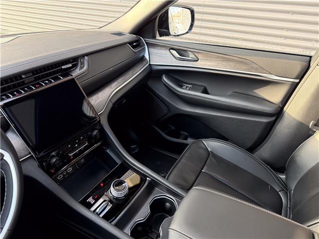 2025 Jeep Grand Cherokee Limited (Stk: 25579) in London - Image 18 of 28