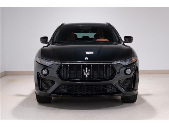 2022 Maserati Levante GT (Stk: UC2240) in Calgary - Image 2 of 27 2022 Maserati Levante GT (Stk: UC2240) in Calgary - Image 2 of 27