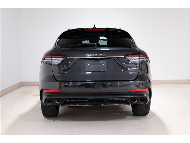 2022 Maserati Levante GT (Stk: UC2240) in Calgary - Image 5 of 27 2022 Maserati Levante GT (Stk: UC2240) in Calgary - Image 5 of 27