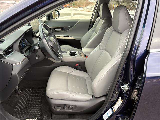 2022 Toyota Venza XLE (Stk: A-098251) in Moncton - Image 11 of 20