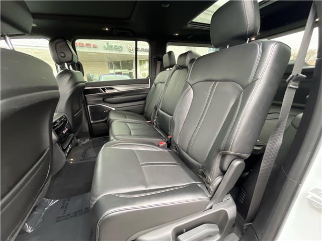 2023 Jeep Wagoneer Series II (Stk: 23-265L) in Sarnia - Image 24 of 28 2023 Jeep Wagoneer Series II (Stk: 23-265L) in Sarnia - Image 24 of 28