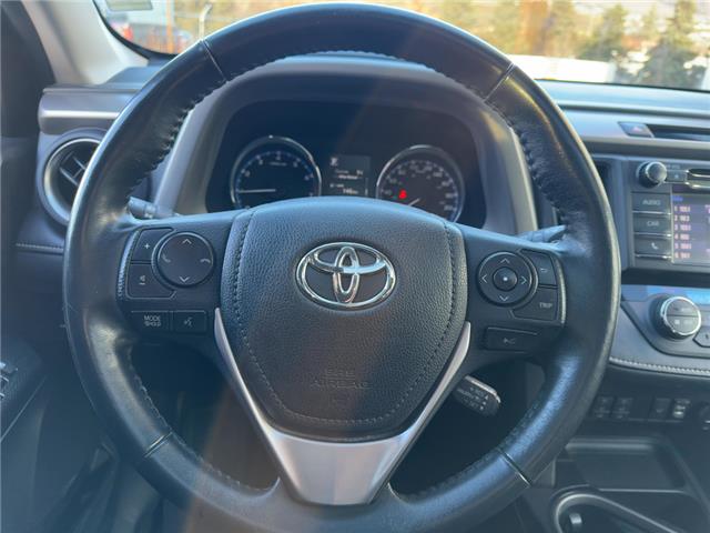 2018 Toyota RAV4 XLE (Stk: R4537A) in Kamloops - Image 14 of 25