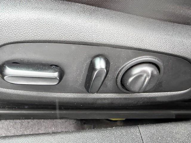 2019 Chevrolet Malibu LT (Stk: 24322B) in Melfort - Image 7 of 12