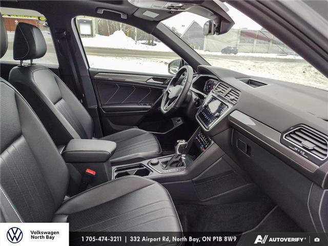 2023 Volkswagen Tiguan Comfortline R-Line Black (Stk: 26056A) in North Bay - Image 19 of 22