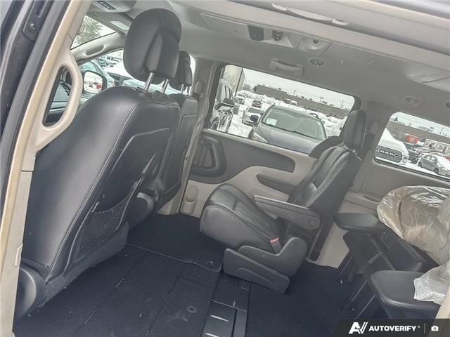 2017 Dodge Grand Caravan Crew (Stk: 850) in Kitchener - Image 21 of 23