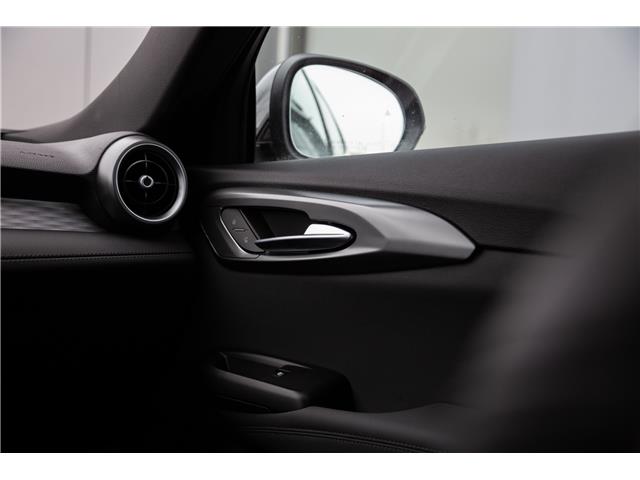 2023 Alfa Romeo Tonale Veloce (Stk: 23089D) in London - Image 25 of 32