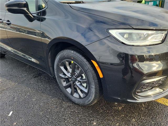 2026 Chrysler Pacifica Select (Stk: 260145) in Windsor - Image 10 of 22