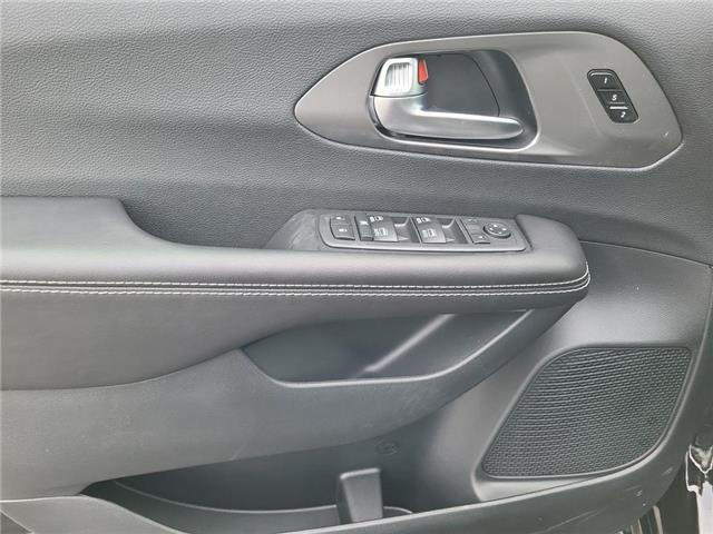 2026 Chrysler Pacifica Select (Stk: 260145) in Windsor - Image 11 of 22
