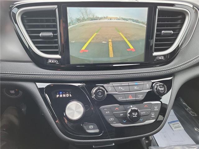 2026 Chrysler Pacifica Select (Stk: 260145) in Windsor - Image 16 of 22