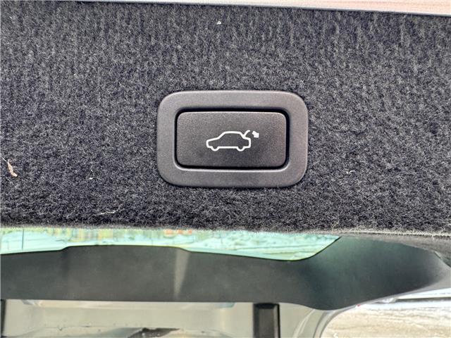 2013 Volvo XC70 T6 (Stk: 2511621) in Waterloo - Image 21 of 23 2013 Volvo XC70 T6 (Stk: 2511621) in Waterloo - Image 21 of 23
