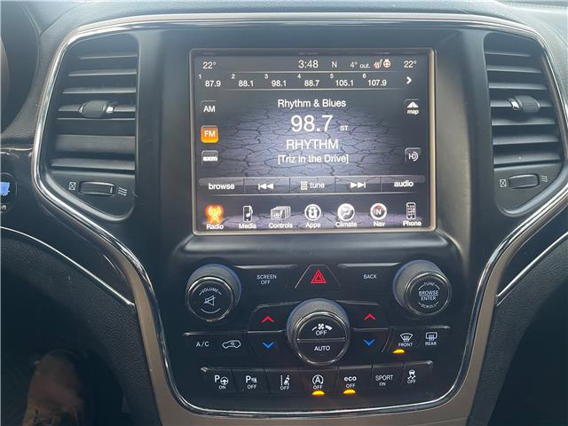 2017 Jeep Grand Cherokee Overland (Stk: J607043) in Scarborough - Image 19 of 26