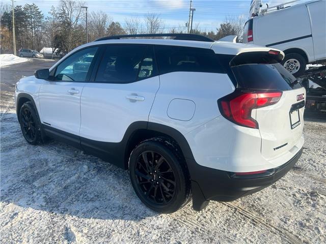 2021 GMC Terrain SLE (Stk: A2245A) in Ottawa - Image 3 of 25 2021 GMC Terrain SLE (Stk: A2245A) in Ottawa - Image 3 of 25
