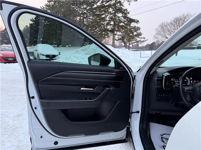 2023 Mazda CX-50 GT (Stk: 16098) in Newmarket - Image 2 of 50 2023 Mazda CX-50 GT (Stk: 16098) in Newmarket - Image 2 of 50