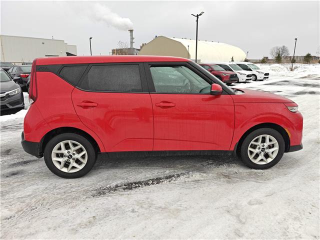2022 Kia Soul EX in Ottawa - Image 5 of 28