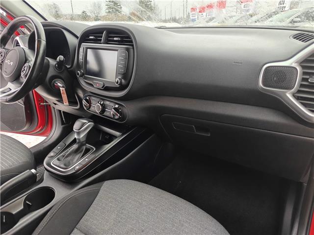 2022 Kia Soul EX in Ottawa - Image 17 of 28