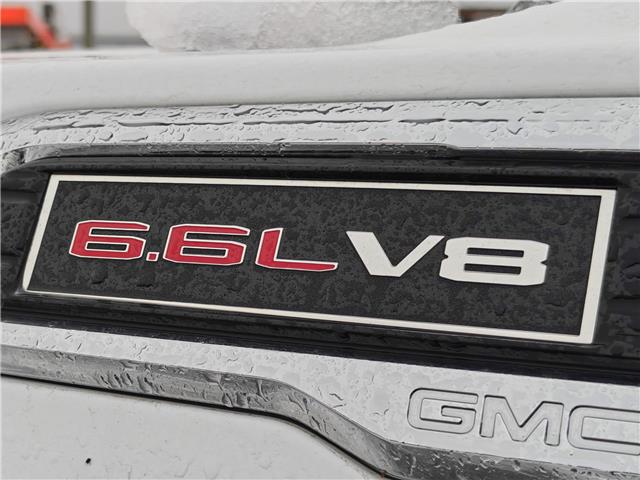 2022 GMC Sierra 2500HD Pro in Ottawa - Image 3 of 31