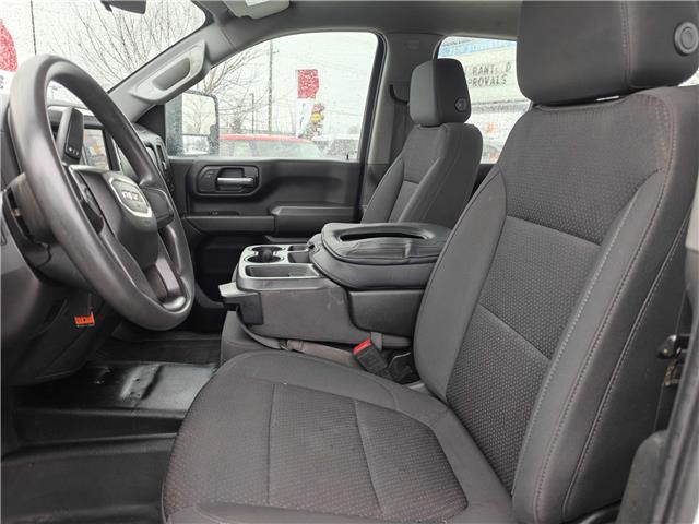 2022 GMC Sierra 2500HD Pro in Ottawa - Image 12 of 31