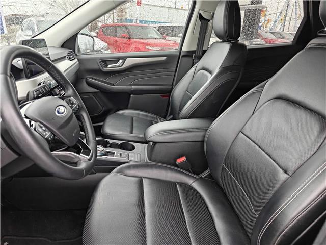 2022 Ford Escape SEL in Ottawa - Image 14 of 35