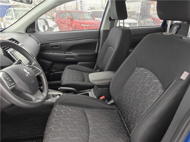 2023 Mitsubishi RVR ES in Ottawa - Image 13 of 28