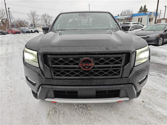 2023 Nissan Frontier PRO-4X in Ottawa - Image 10 of 40