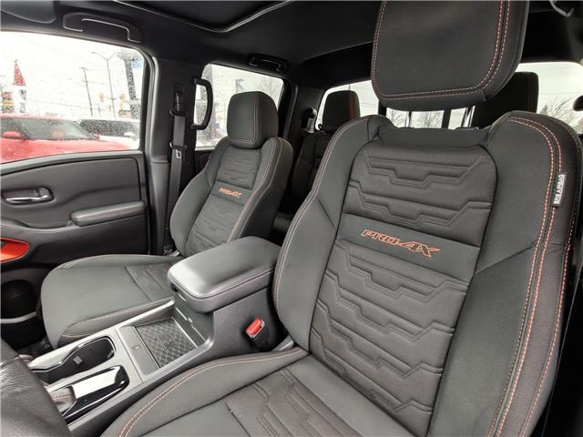 2023 Nissan Frontier PRO-4X in Ottawa - Image 12 of 40