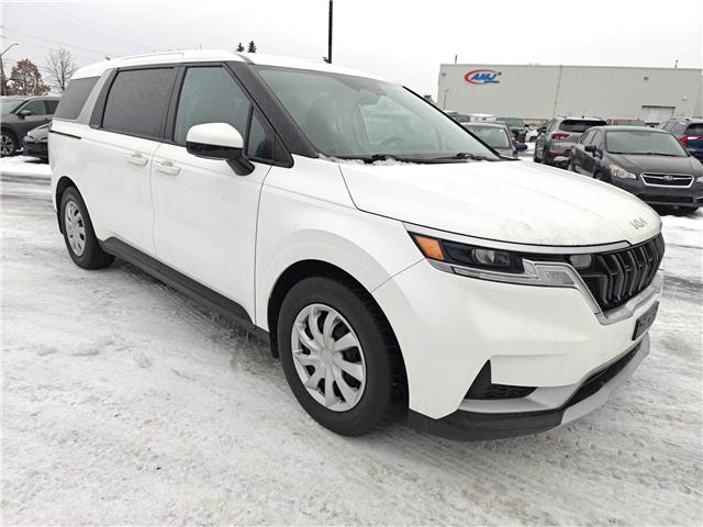 2022 Kia Carnival LX+ in Ottawa - Image 7 of 29 2022 Kia Carnival LX+ in Ottawa - Image 7 of 29