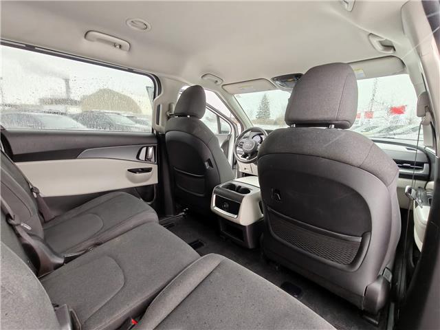2022 Kia Carnival LX+ in Ottawa - Image 25 of 29 2022 Kia Carnival LX+ in Ottawa - Image 25 of 29
