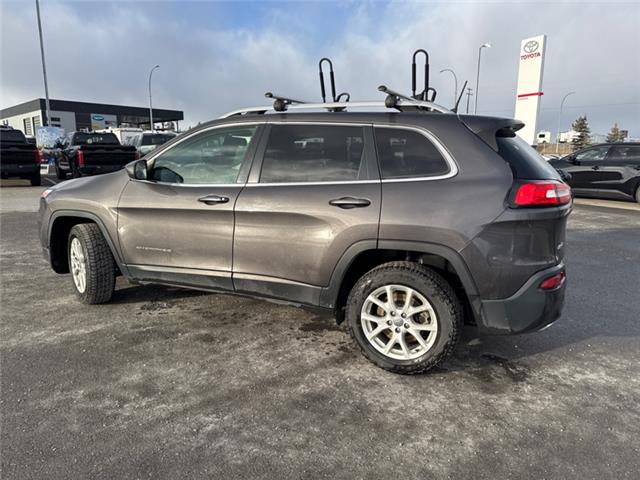 2018 Jeep Cherokee North (Stk: X038196O) in Cranbrook - Image 3 of 17