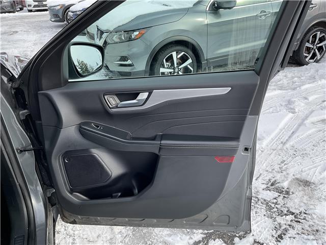 2023 Ford Escape Platinum (Stk: 251635) in North Bay - Image 17 of 21
