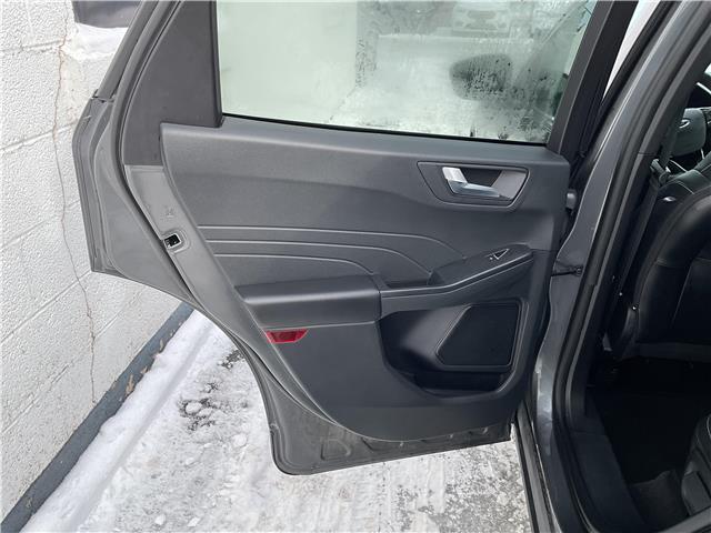 2023 Ford Escape Platinum (Stk: 251635) in North Bay - Image 18 of 21