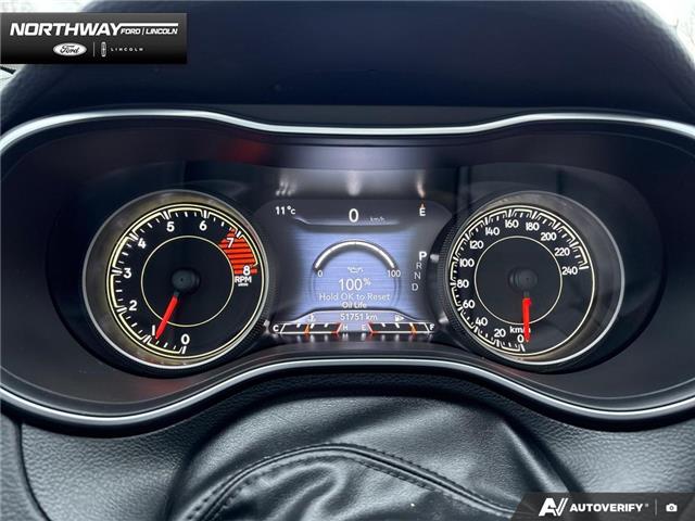 2022 Jeep Cherokee Altitude (Stk: 5MU2394A) in Brantford - Image 13 of 23