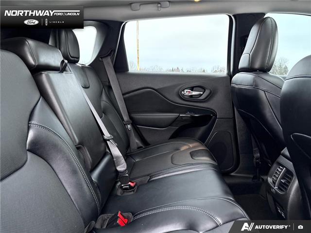 2022 Jeep Cherokee Altitude (Stk: 5MU2394A) in Brantford - Image 21 of 23