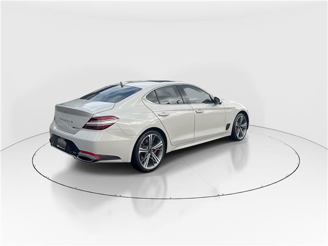 2025 Genesis G70 3.3T Sport (Stk: 16U101570) in Markham - Image 9 of 43
