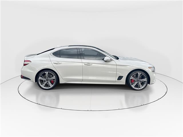 2025 Genesis G70 3.3T Sport (Stk: 16U101570) in Markham - Image 10 of 43