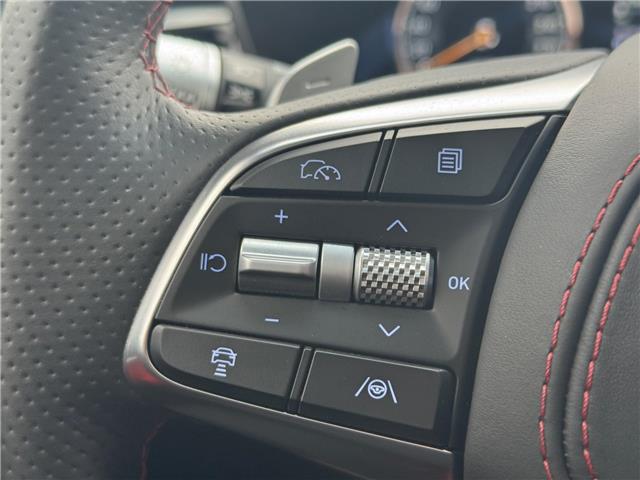 2025 Genesis G70 3.3T Sport (Stk: 16U101570) in Markham - Image 16 of 43