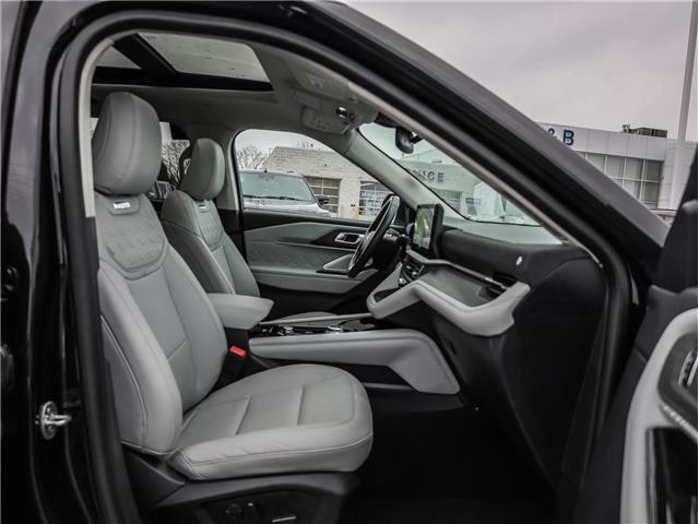 2025 Ford Explorer Platinum (Stk: A6924) in Perth - Image 23 of 31 2025 Ford Explorer Platinum (Stk: A6924) in Perth - Image 23 of 31
