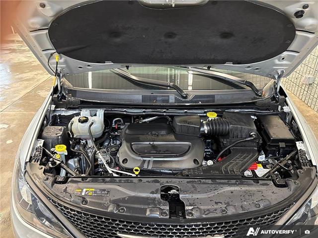 2024 Chrysler Grand Caravan SXT (Stk: 164405) in London - Image 9 of 26