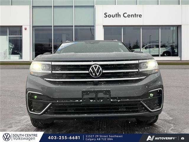 2023 Volkswagen Atlas Cross Sport 3.6 FSI Execline (Stk: SU7694) in Calgary - Image 2 of 18