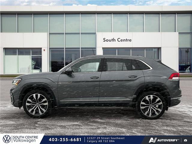 2023 Volkswagen Atlas Cross Sport 3.6 FSI Execline (Stk: SU7694) in Calgary - Image 3 of 18