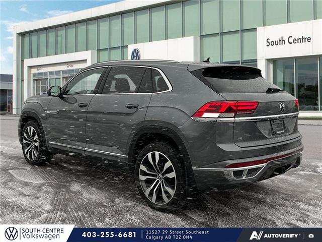 2023 Volkswagen Atlas Cross Sport 3.6 FSI Execline (Stk: SU7694) in Calgary - Image 4 of 18