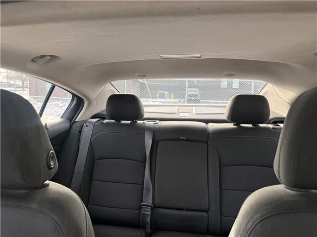 2016 Chevrolet Cruze LT Auto in Sarnia - Image 18 of 21