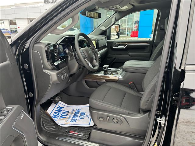 2026 Chevrolet Silverado 1500 RST (Stk: 36332) in Renfrew - Image 18 of 38