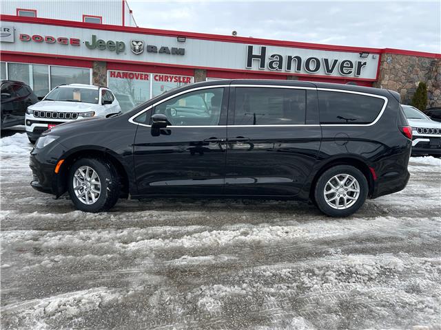 2026 Chrysler Grand Caravan SXT (Stk: 26-037) in Hanover - Image 2 of 18