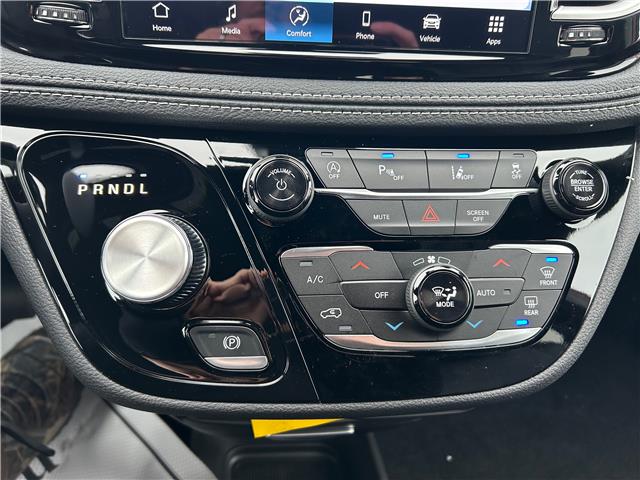 2026 Chrysler Pacifica Select (Stk: 26-038) in Hanover - Image 16 of 19