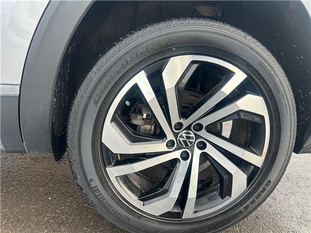 2022 Volkswagen Atlas Cross Sport 2.0 TSI Highline (Stk: 12783A) in Peterborough - Image 6 of 22