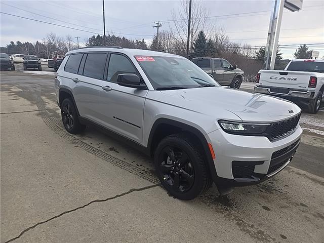 2025 Jeep Grand Cherokee L Laredo (Stk: S334) in Miramichi - Image 7 of 14