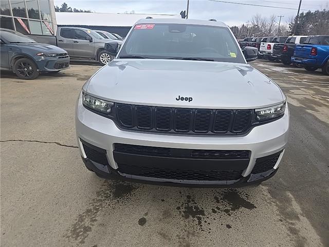 2025 Jeep Grand Cherokee L Laredo (Stk: S334) in Miramichi - Image 8 of 14